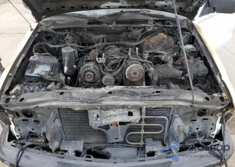 2003 Chevrolet S Truck S10 из США, поврежденный, VIN 1GCCT19X938242141